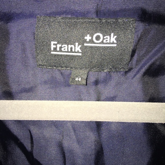 Frank + Oak - Picture 2 of 9